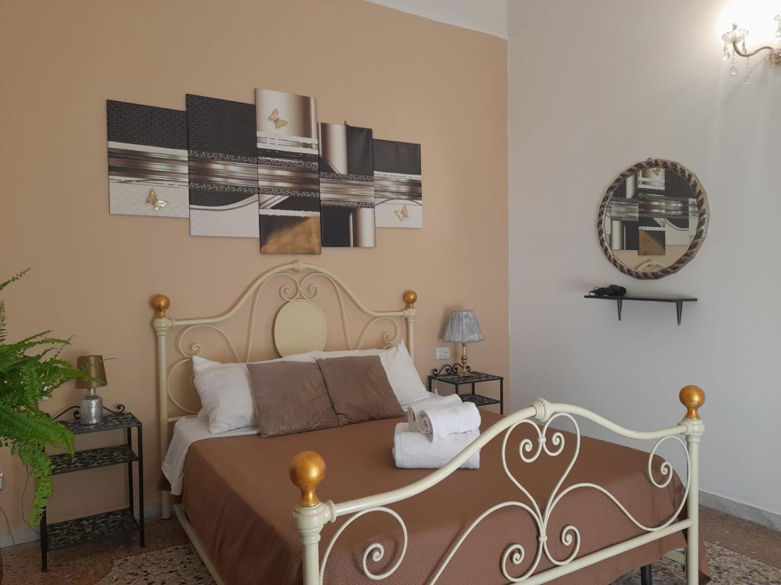 Casa Roma Affittacamere — Foto 1